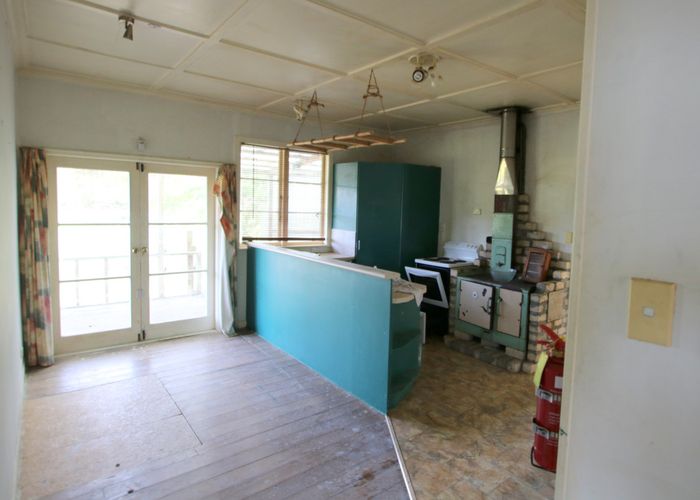  at 33 Powell Road, Herekino
