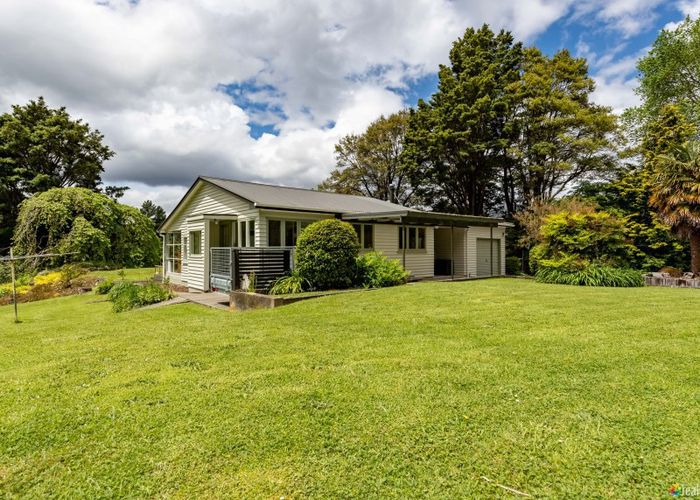  at 4 Bridge Road, Birchville, Upper Hutt