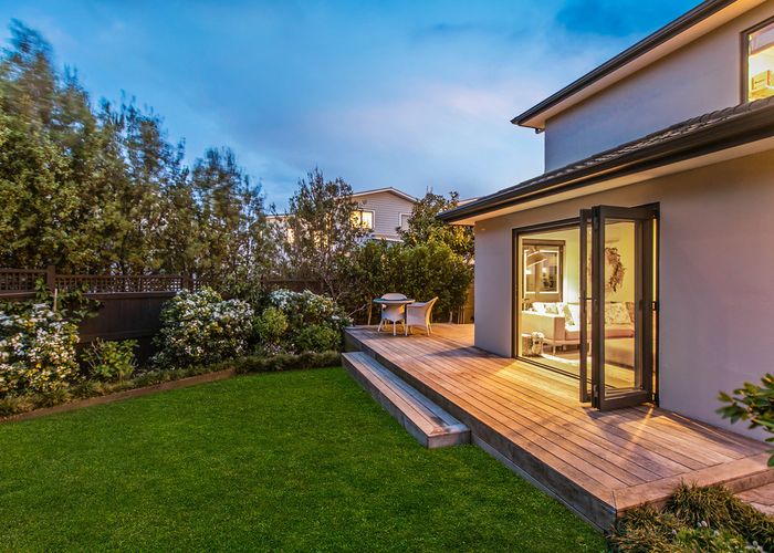  at 8 Vin Santo Lane, Te Atatu Peninsula, Auckland