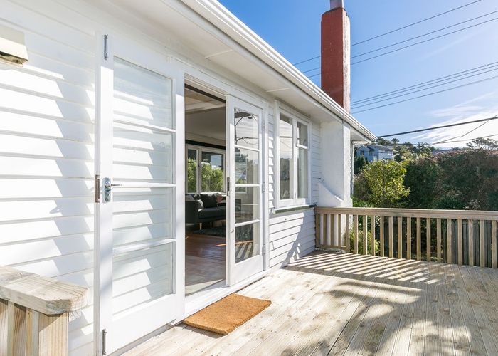  at 37 Clifford Road, Johnsonville, Wellington
