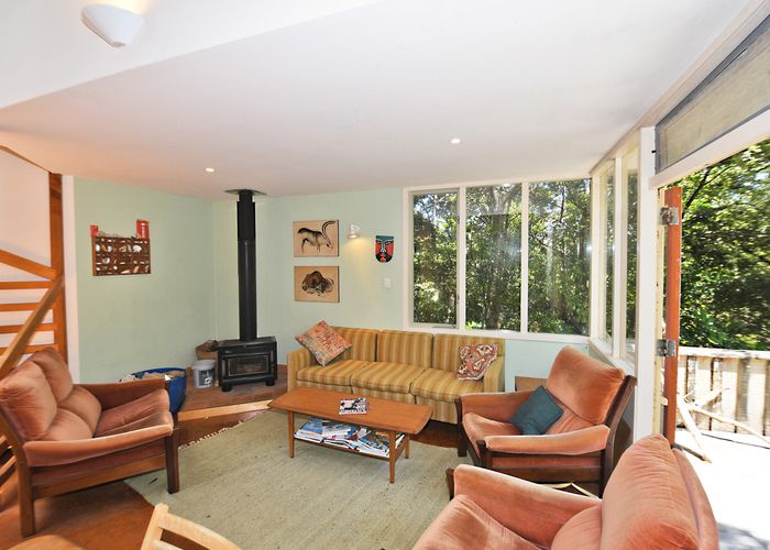  at 38 Grandview RD, Auckland