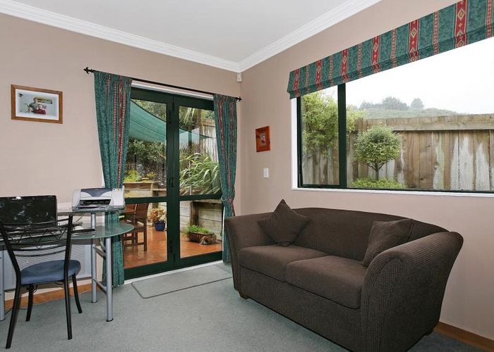  at 1/148 Tirohanga Road, Tirohanga, Lower Hutt