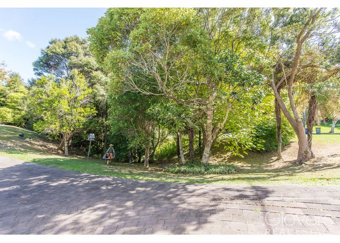  at 1 Lancewood Avenue, Titirangi, Auckland