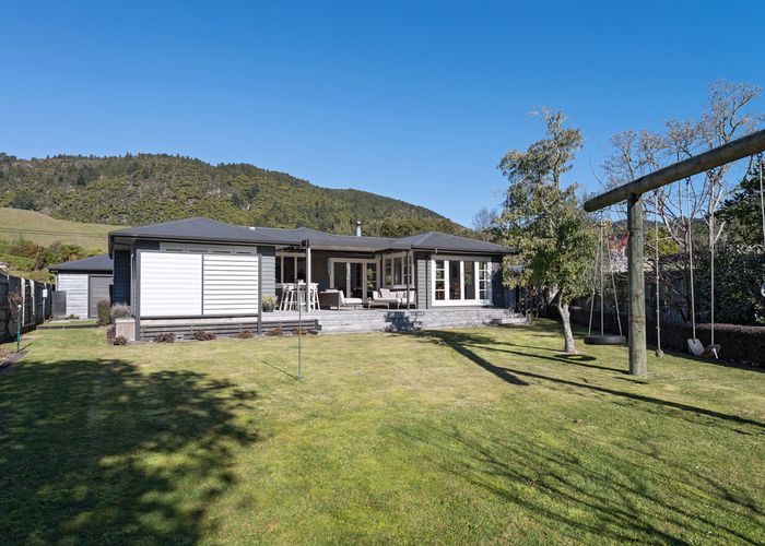  at 4 Benn Road, Lake Okareka, Rotorua