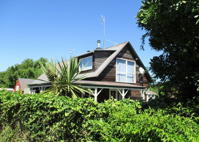  at 32 Pioneer Highway, Awapuni, Palmerston North