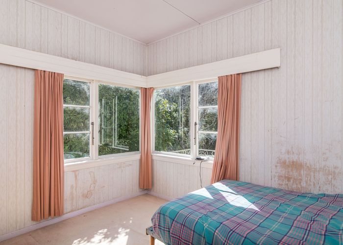  at 330 South Karori Road, Karori, Wellington
