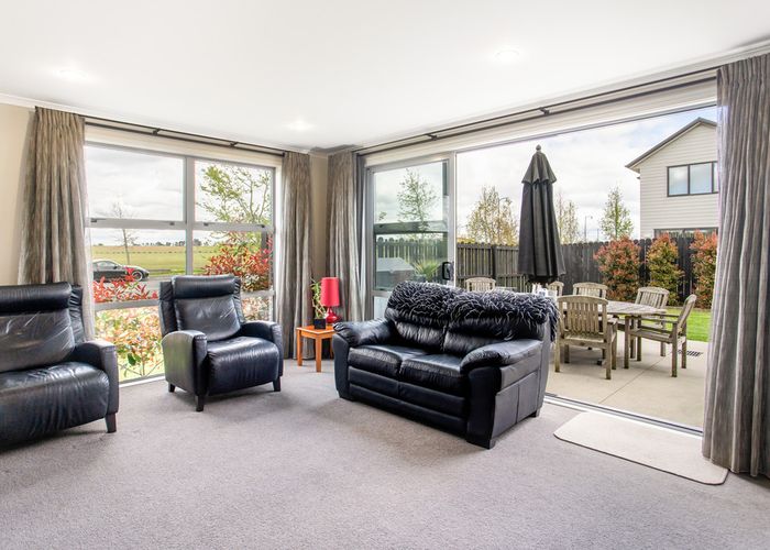  at 107 Popokatea Drive, Takanini