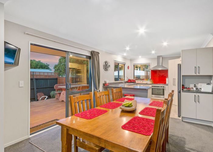  at 15 Malta Crescent, South New Brighton, Christchurch