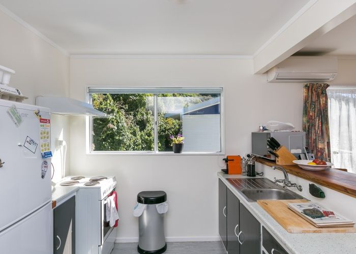  at 5B Wye ST, ISLAND BAY, WELLINGTON