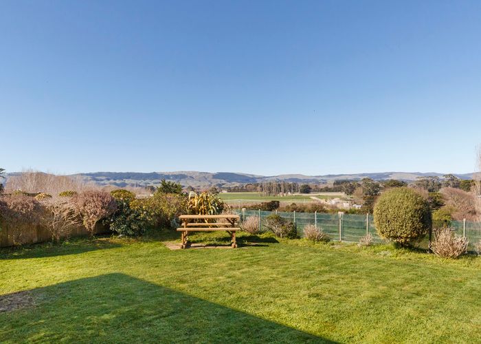  at 51 Royal Oak Drive, Kelvin Grove, Palmerston North