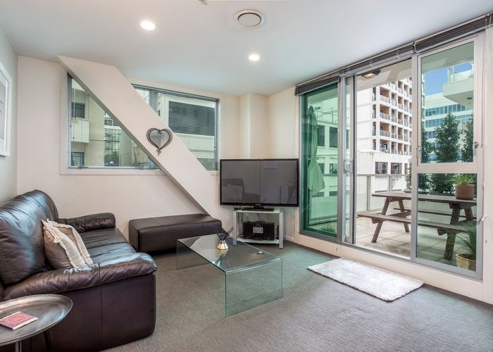  at 607/85 Beach Road, Auckland Central, Auckland