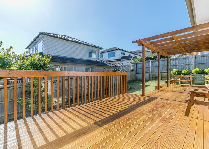  at 22 Mulroy Place, Pinehill, Auckland