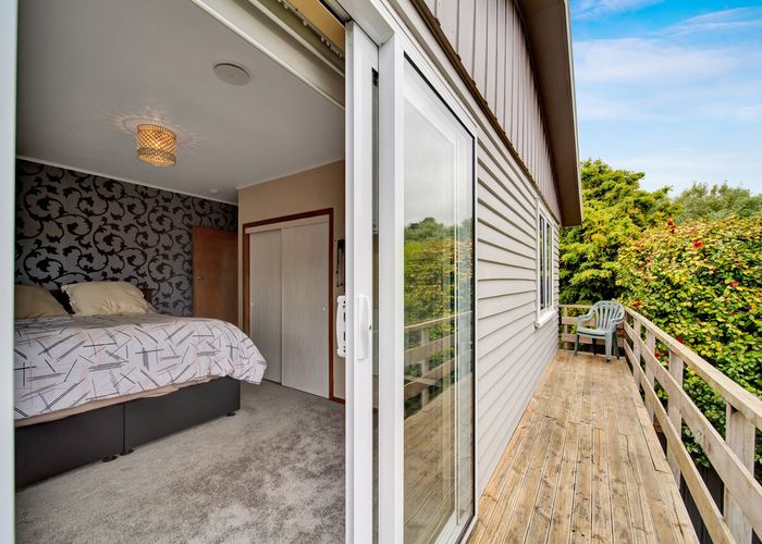  at 162 Seaview Road, Westown, New Plymouth