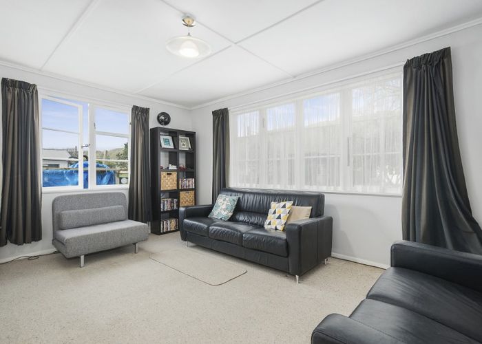  at 1/13 Atiawa Crescent, Waiwhetu, Lower Hutt