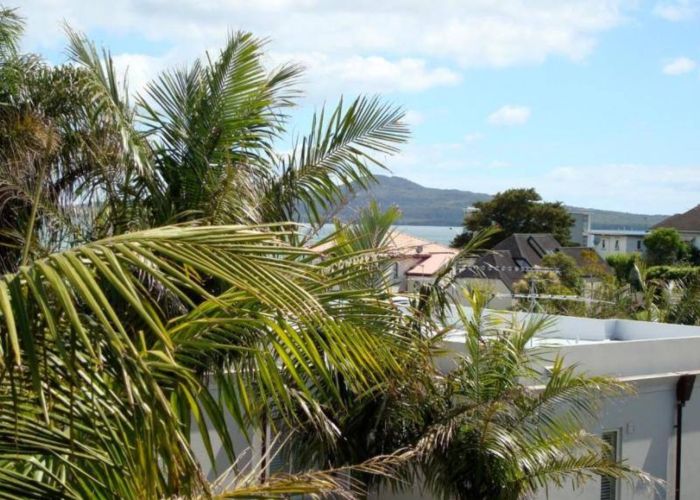  at 1/11 Kaimata Street, St Heliers, Auckland