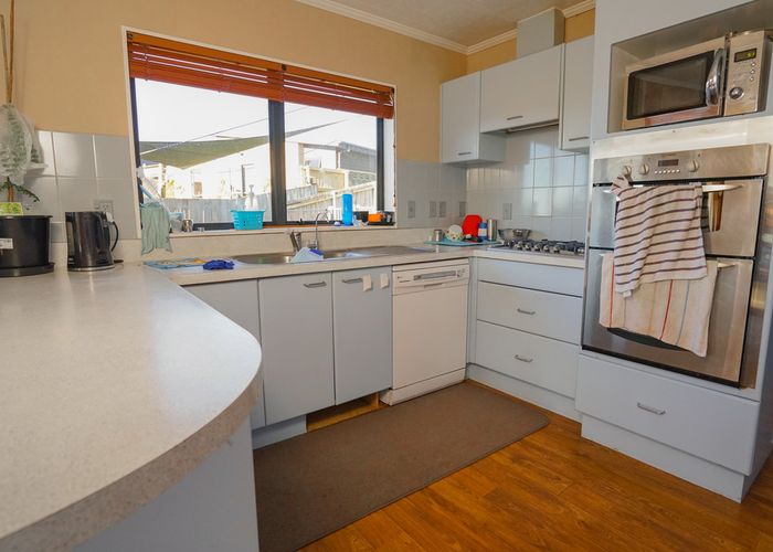 Free property data for 30 Tupelo Street, Pukete, Hamilton homes.co.nz