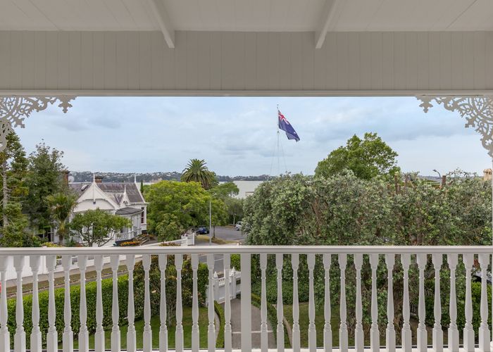  at 2 Stack Street, Herne Bay, Auckland