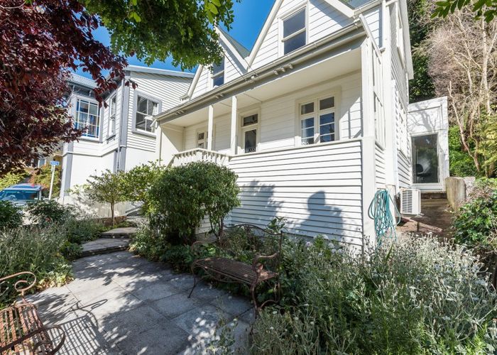  at 6 Ascot Street, Thorndon, Wellington
