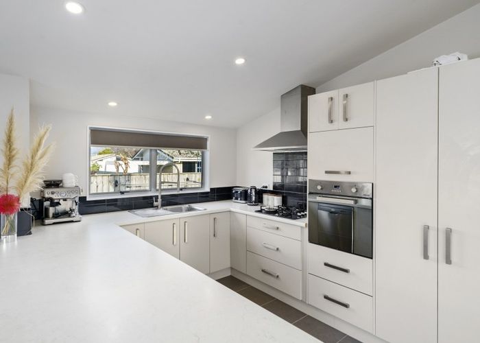  at 18 Marybank Mews, Highbury, Palmerston North