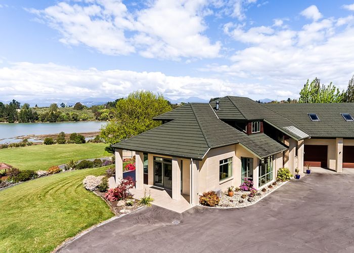  at 8 Bronte Road East, Bronte, Upper Moutere