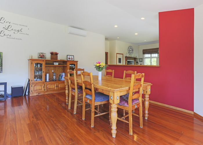  at 209 Tutaki Road, Kelvin Grove, Palmerston North