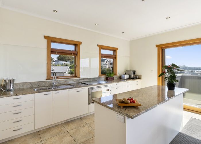  at 28 Seymour Street, Saint Marys Bay, Auckland