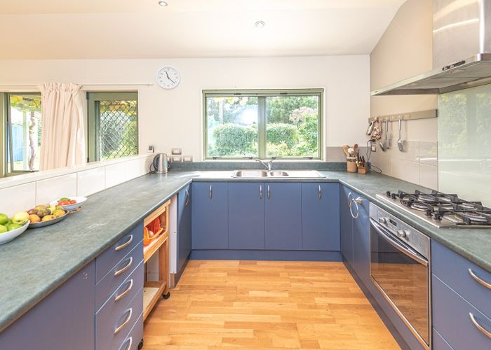  at 16 Lucknow Street, Aramoho, Whanganui