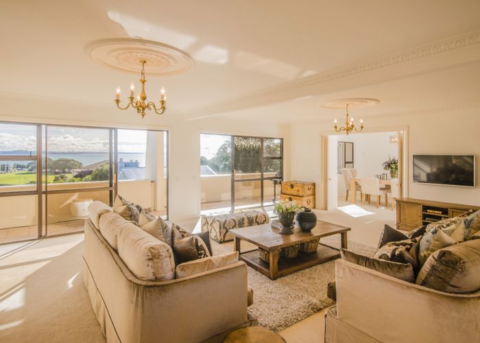  at 6/12 Kaimata Street, St Heliers, Auckland
