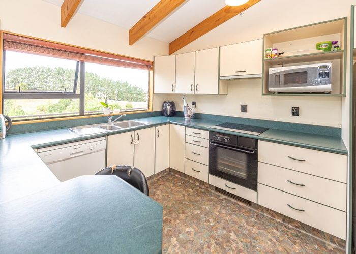 at 162 Reynolds Road, Ratana