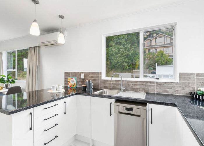  at 4A Cedar Street, Maungaraki, Lower Hutt