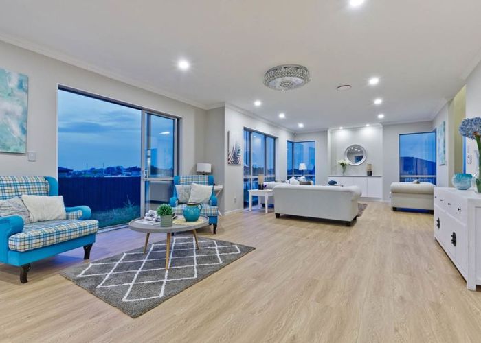  at 13 Eastview Crescent, Stanmore Bay, Whangaparaoa