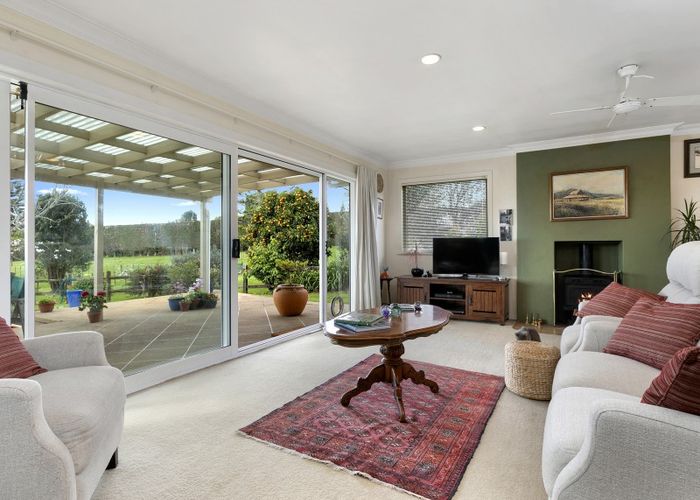  at 19 Edward Avenue, Pyes Pa, Tauranga