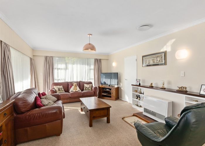  at 37 Raukawa Street, Stokes Valley, Lower Hutt