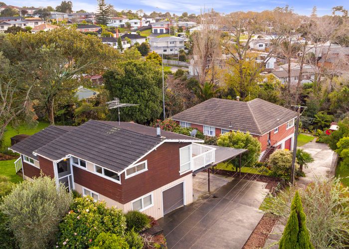  at 32 Lyndhurst Road, Te Atatu South, Auckland