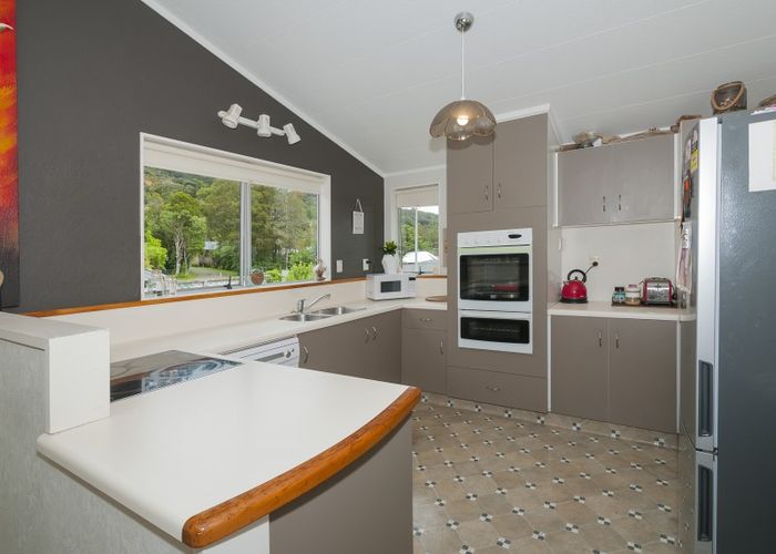  at 80 Tawhai Street, Stokes Valley, Lower Hutt
