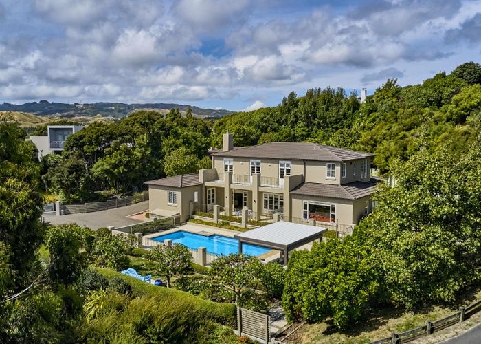 at 3 Lodestar Lane, Whitby, Porirua