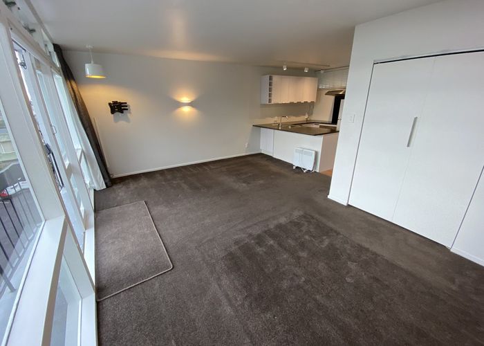  at 10/49 Esplanade Road, Mount Eden, Auckland