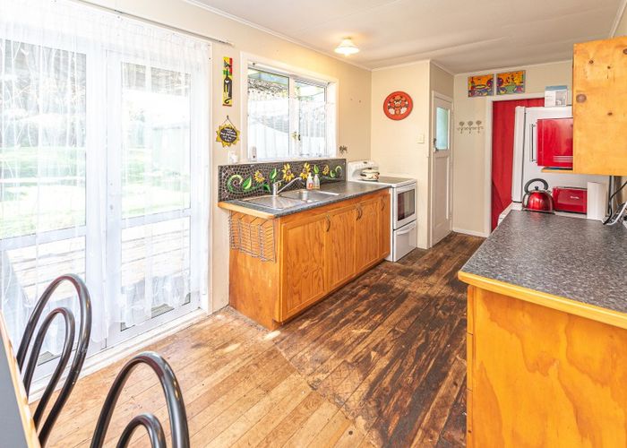  at 12 Ashton Terrace, Castlecliff, Whanganui