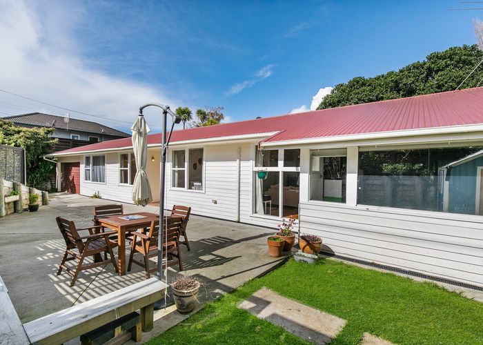  at 44 Alexander Street, Cockle Bay, Auckland