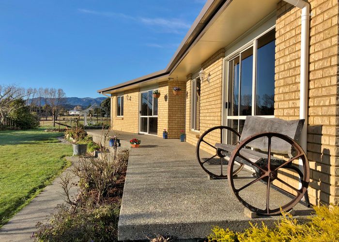  at 42 Keoghan Road, Rangihaeata