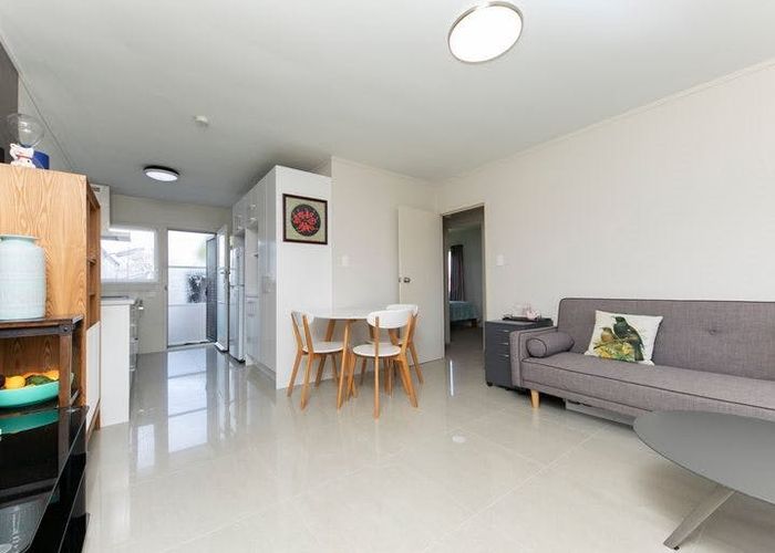  at 8/0 Victoria Street, Onehunga, Auckland