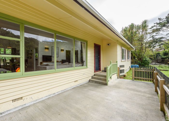  at 90 South Karori Road, Karori, Wellington