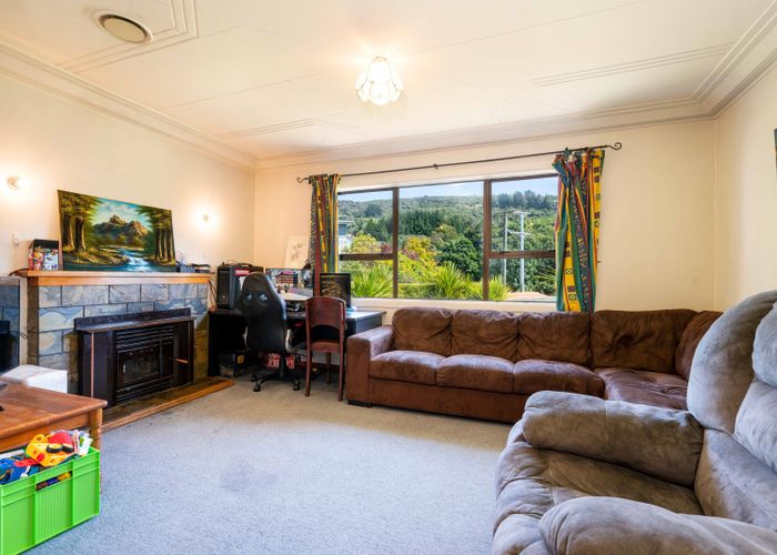  at 279 Helensburgh Road, Helensburgh, Dunedin