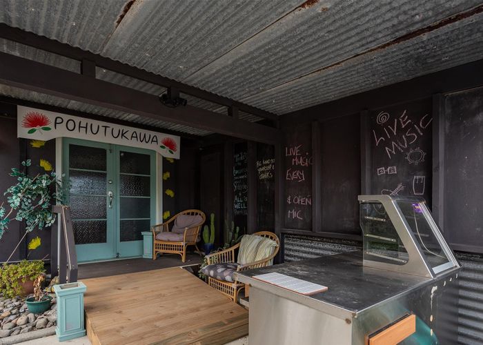  at 84 Moana Street, Otaki Beach, Otaki