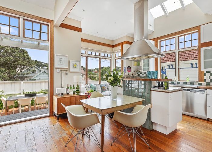  at 41 Rimu Road, Kelburn, Wellington