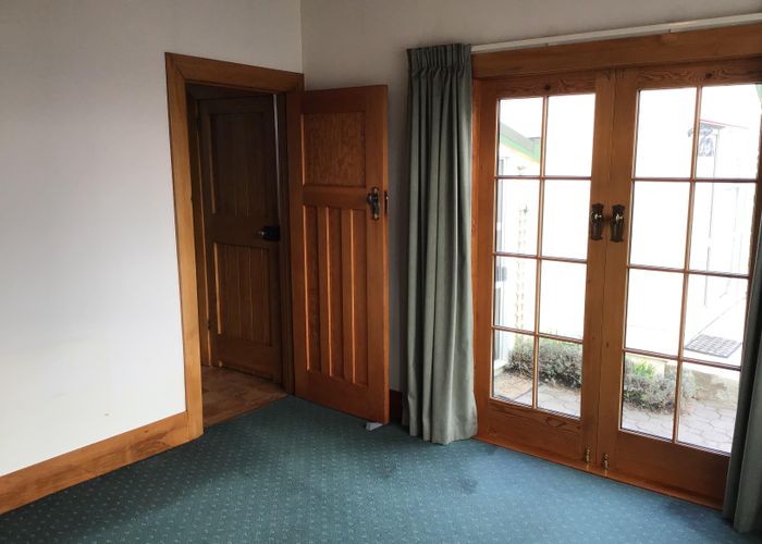  at 24 Bayfield Road, Andersons Bay, Dunedin
