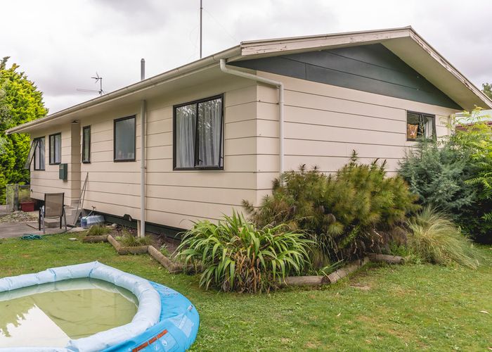 Free property data for 8 Atkinson Street, Masterton homes.co.nz