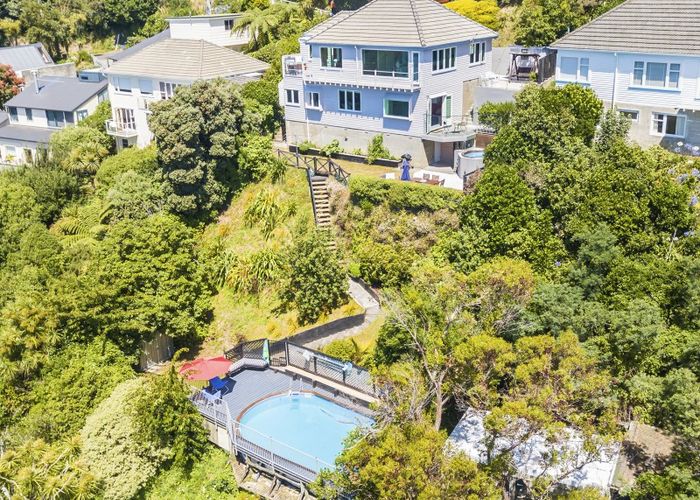 Free property data for 9 Newport Terrace, Seatoun, Wellington homes.co.nz