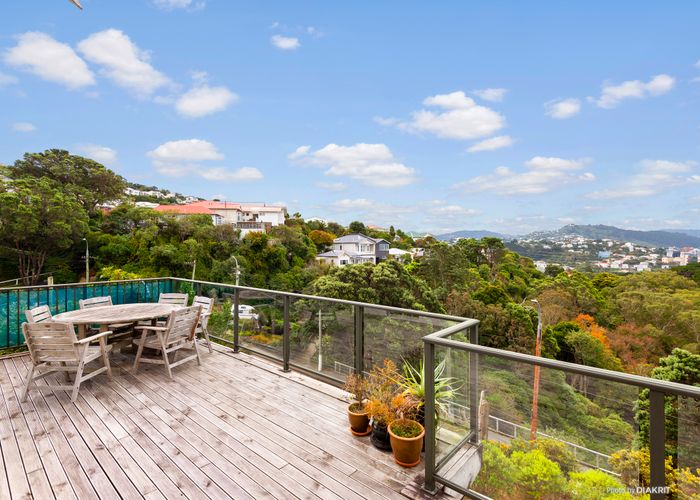  at 8 Brooklyn Terrace, Brooklyn, Wellington