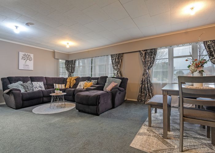  at 4 Hinton Place, Roslyn, Palmerston North